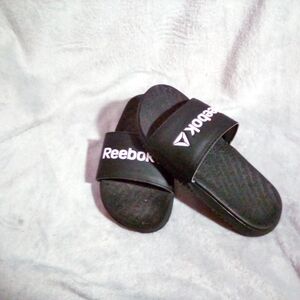 Reebok Kids Black Slide Sandals
